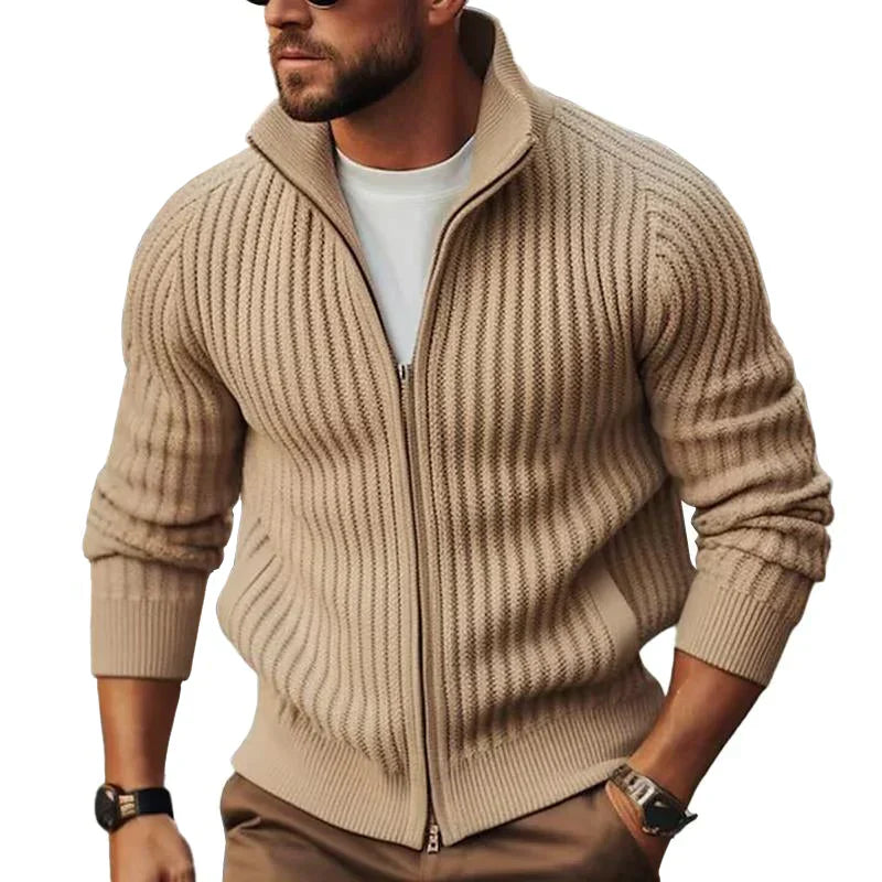 JAMESON | MET STAANDE KRAAG EN STREEPDESIGN