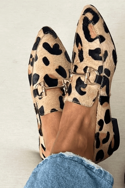 KARIN | STIJLVOLLE SPITSE LOAFERS MET PRINT