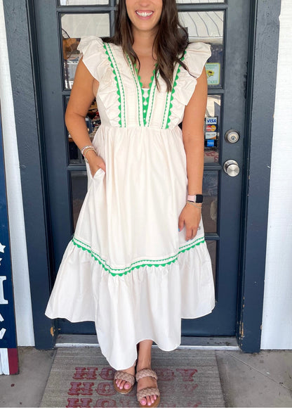 NOOR MAXI | JURK MET V-HALS EN RUCHES MOUWEN